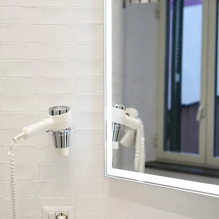 Διαμέρισμα Maria Theresa & Garden Νάπολη