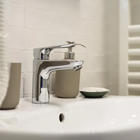 Maria Theresa & Garden Διαμέρισμα *