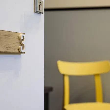 Maria Theresa & Garden * Νάπολη