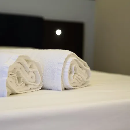 Διαμέρισμα Maria Theresa & Garden *