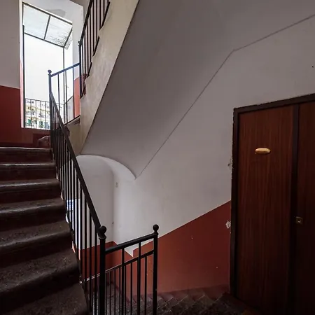 Maria Theresa & Garden Apartment *